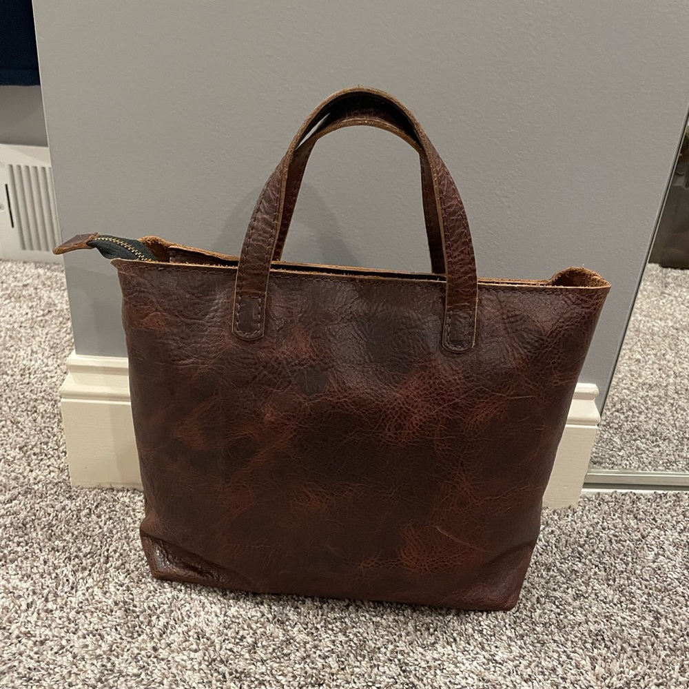 Portland Leather AP Medium Crossbody - Badlands (retired color)